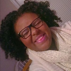 Meet your Posher, Brooke