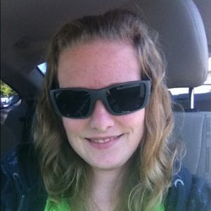 Meet your Posher, Erica