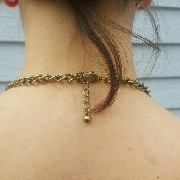 Statement chain necklace - Picture 3 of 3