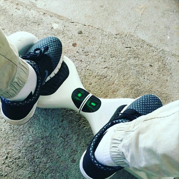 Meet your Posher, Adam - Picture 1 of 1