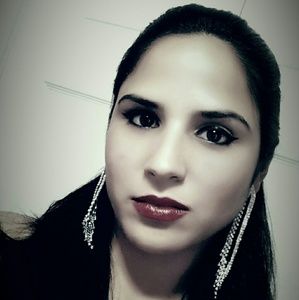 Meet your Posher, Maria