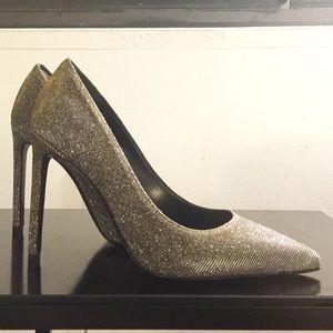 Yves Saint Laurent Glittery Lamé Pointed-Toe Heels