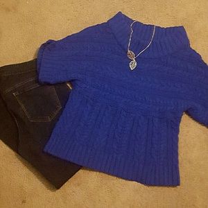 Express Short Sleeved Sweater