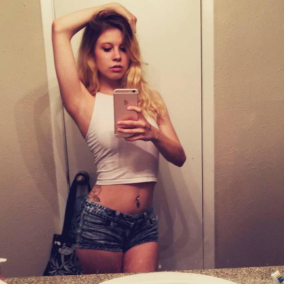 Meet your Posher, Haley - Picture 1 of 1