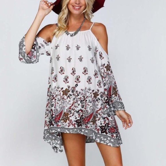🎉 LAST ONE! BOHO cold shoulder mini dress - Picture 3 of 4