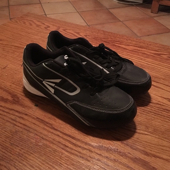 baseball cleats