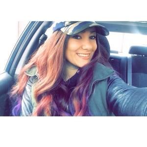 Meet your Posher, Krystal