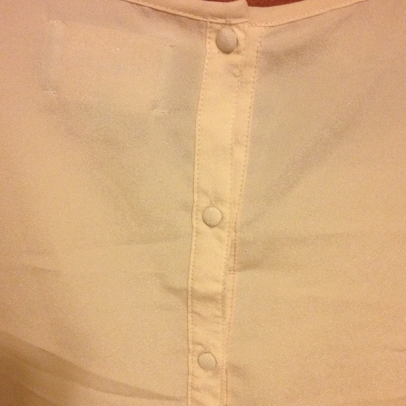 Lace detailed blouse - Picture 3 of 3