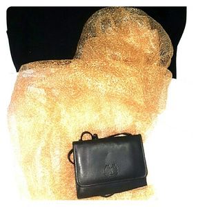 NWOT gold lace shoulder wrap/scarf