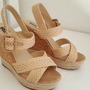 City trends wedhes