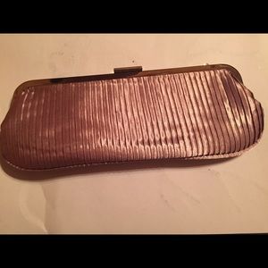 ALDO Clutch
