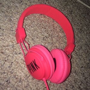 VS PINK headphones
