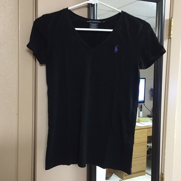Black Polo Vneck (small)