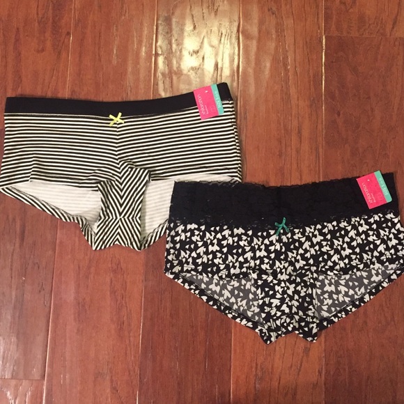 Xhilaration Boyshort Underwear Pair