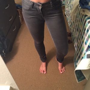 🚫SOLD Billabong dark grey jeans🚫