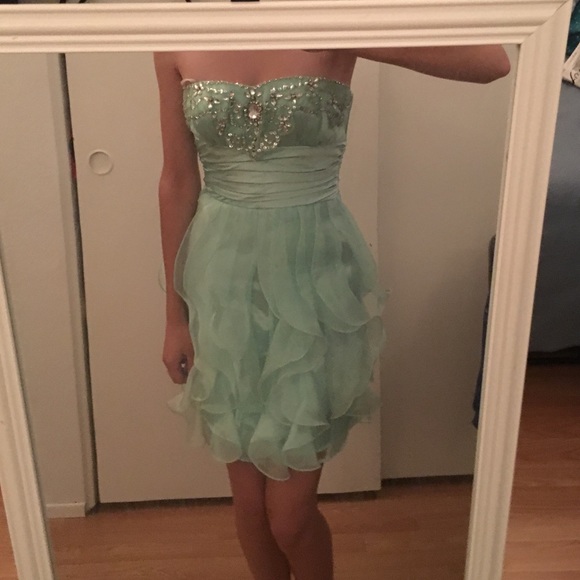 Short Strapless sea foam Prom Dress