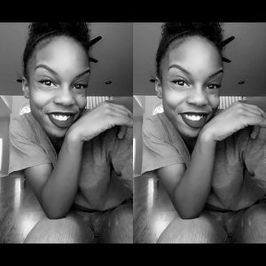 Meet your Posher, Evelyn