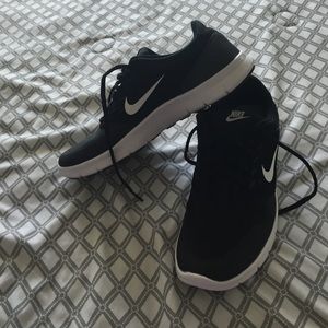 Black Nike Orives