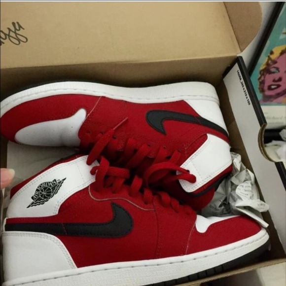 Nike air Jordan 1 size 4.5 - Picture 1 of 1