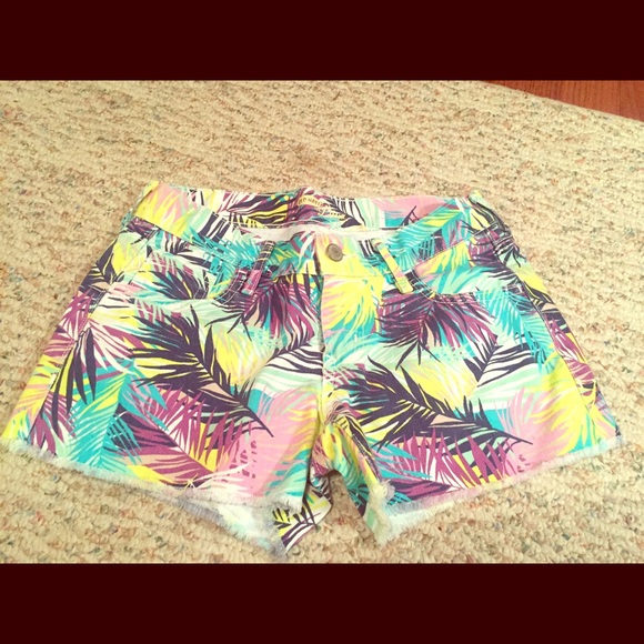 Old navy shorts!!