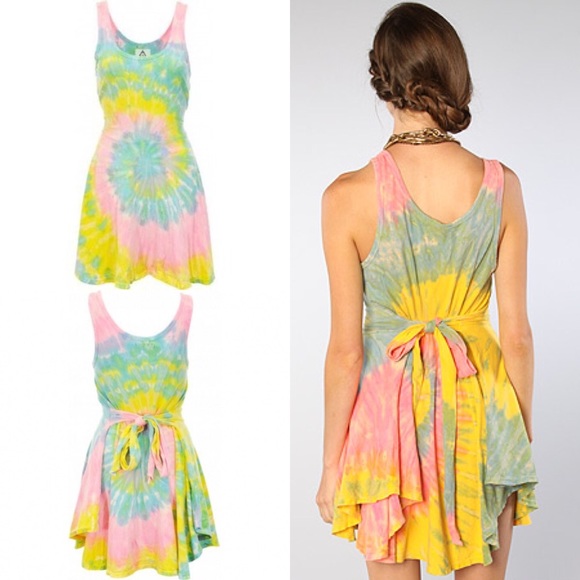 UNIF Deadstock Tie Dye Dress - Picture 4 of 4
