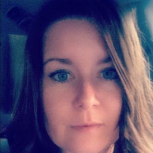 Meet your Posher, Becly