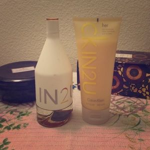Calvin Klein Perfume and Moisturizer Set
