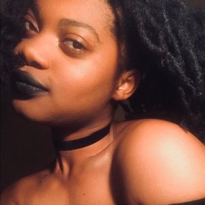 Meet your Posher, Nahsha