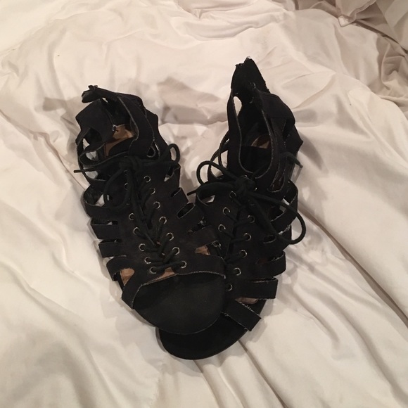 Sandals - Picture 1 of 1