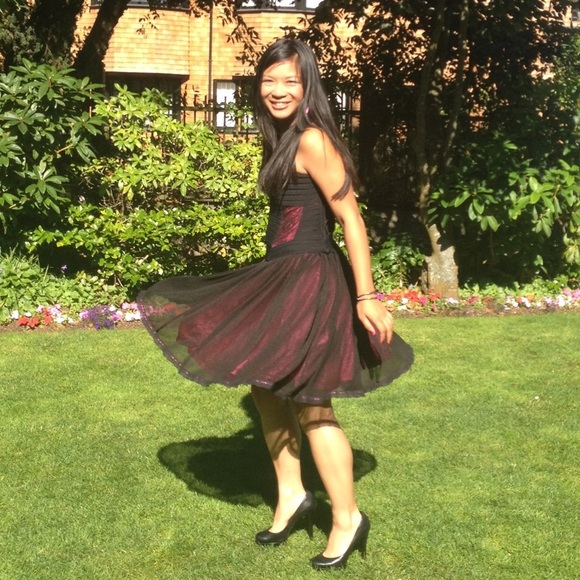 Welcome to the glad-closet! 😍 - Picture 4 of 4