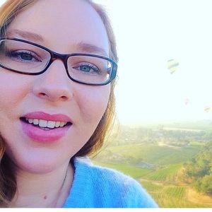 Meet your Posher, Kamri