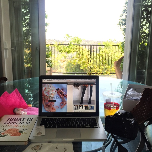 Meet your posher, Tatiana C - Picture 3 of 4