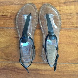 Cathy Jeans Sandals (size 6)