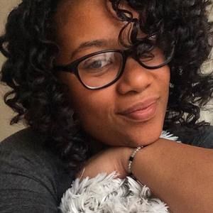 Meet your Posher, Alisha