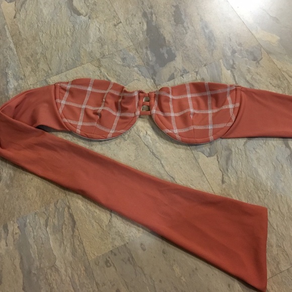 NWOT Acacia swimwear top