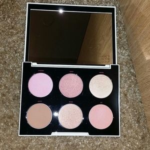 Blush pallette