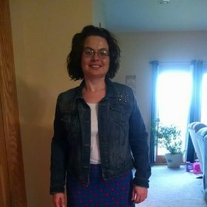 Meet your Posher, Julie