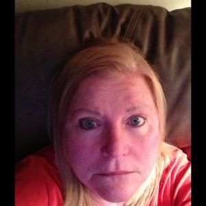 Meet your Posher, Carol