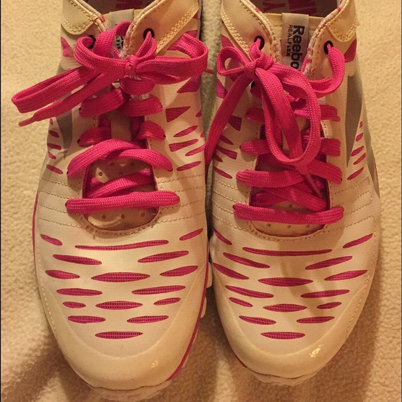Reebok "Get Your Pink On" NWOT tennis shoes