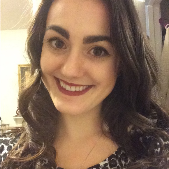 Meet your Posher, Colleen - Picture 2 of 3