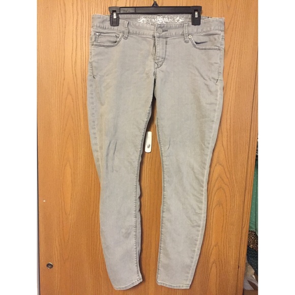 Express Gray skinnies!