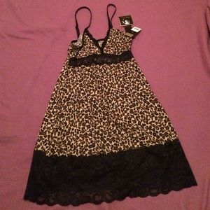 Sexy Marilyn Monroe sleep wear