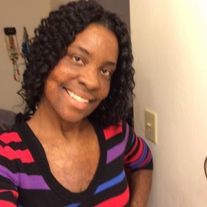 Meet your Posher, Rolanda