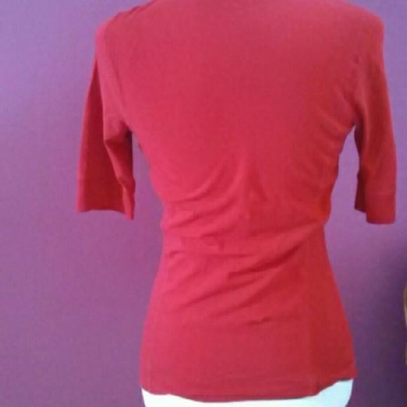 Basler red top - Picture 2 of 2