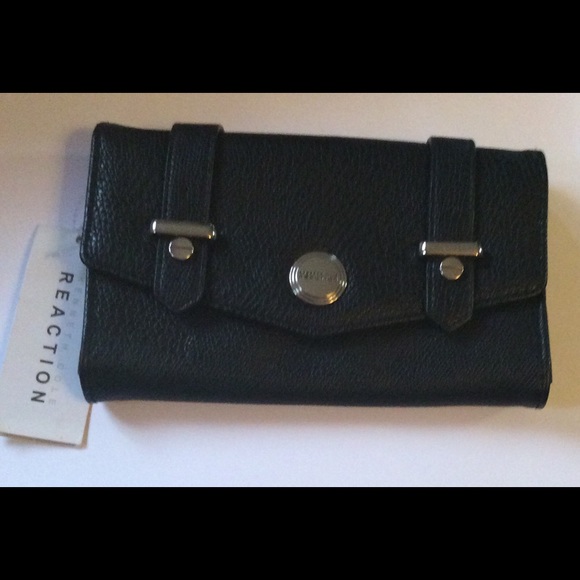 Kenneth Cole Envelope Flap Clutch NWT - Picture 1 of 4