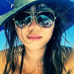 Meet your Posher, Tu