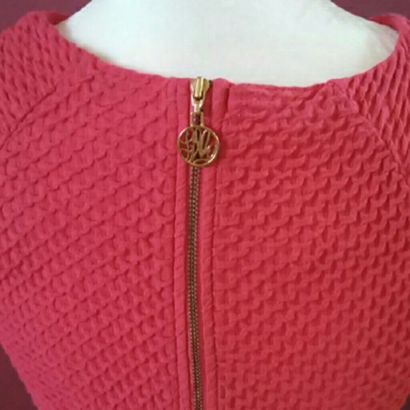 Lilly Pulitzer - Picture 3 of 4