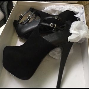 Steve Madden Black Booties