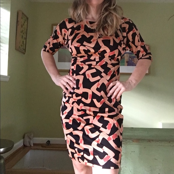 Ali Ro 3/4 Sleeve BodyCon Dress w/draping back sz4 - Picture 2 of 4