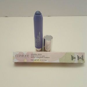 Clinique Chubby Stick in Plush Periwinkle
